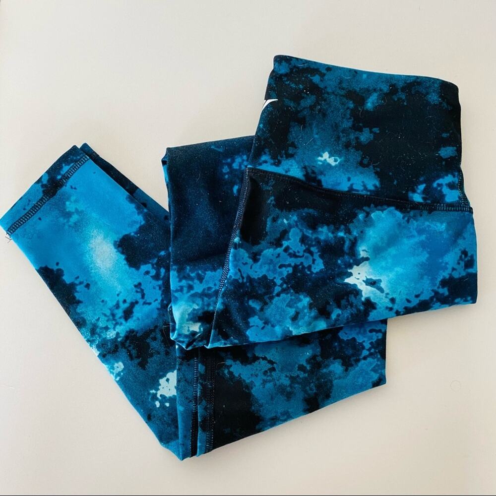 OLD NAVY Blue Black Navy Galaxy Print High Rise Leggings Go Dry Workout Gym S